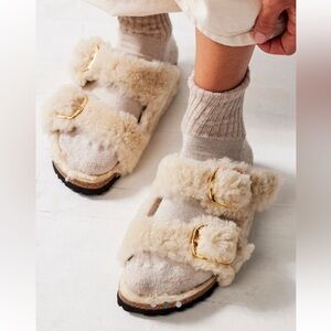 NEW IN BOX Arizona shearling big buckle teddy Birkenstock